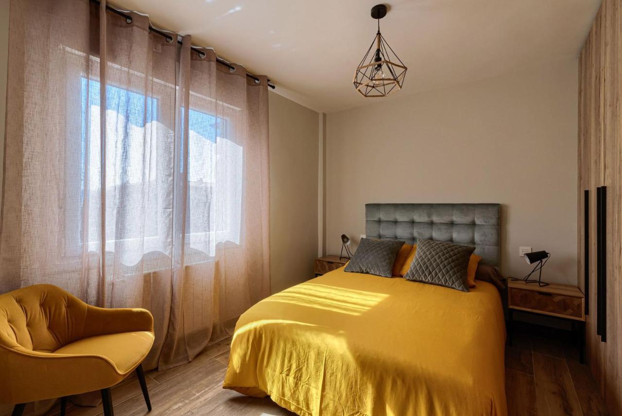 Vivienda Turistica De Diseno Elegante Appartement Bilbao Buitenkant foto
