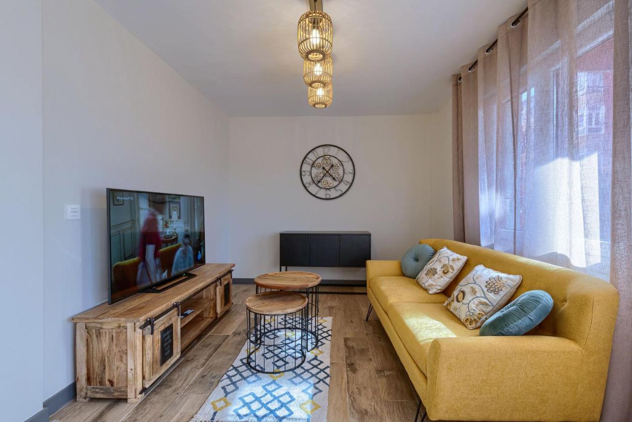 Vivienda Turistica De Diseno Elegante Appartement Bilbao Buitenkant foto