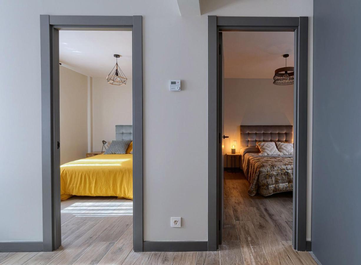 Vivienda Turistica De Diseno Elegante Appartement Bilbao Buitenkant foto